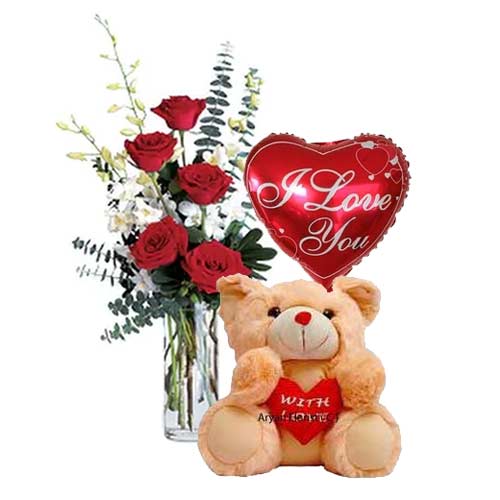Beautiful 6 Red Roses with Cuddly Teddy Bear and Heart Shaped Balloon
