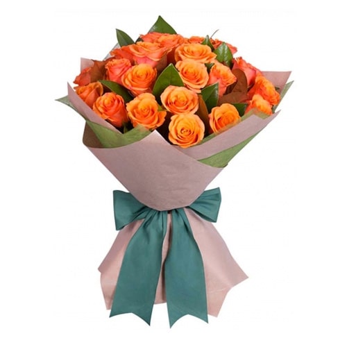 Pretty 12 Orange Roses