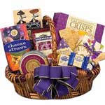  This basket has everything your loved one would n...