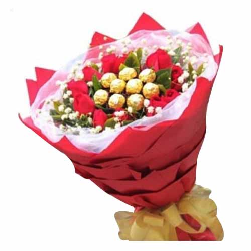 Artful Arrangement of 9 Ferraro Rocher with 12 Roses