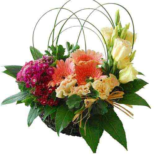 Dreamy Pure passion Bouquet of Variant Flowers