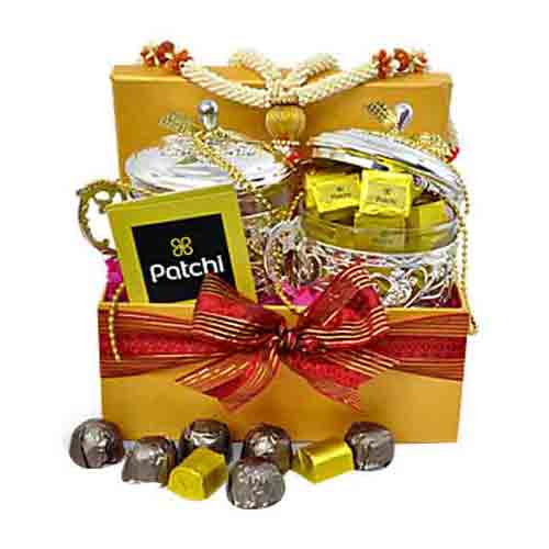Heavenly Diwali Celebration with Chocolate Gift Set