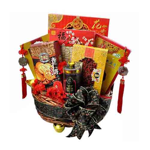 Incredibly Smart Treasure Basket of Assortments