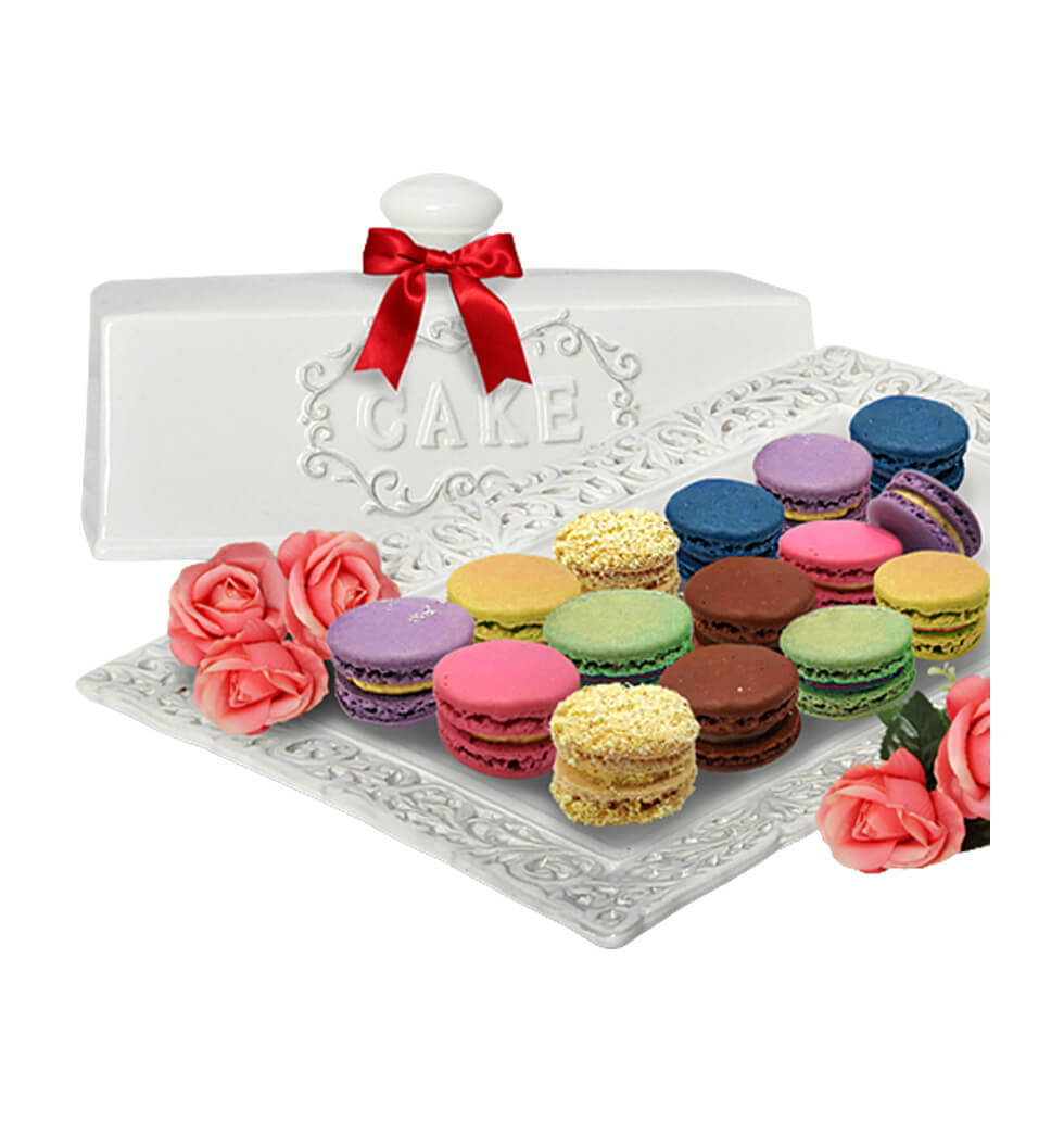 The Macaron Beauty Tray is an attractive dessert o...