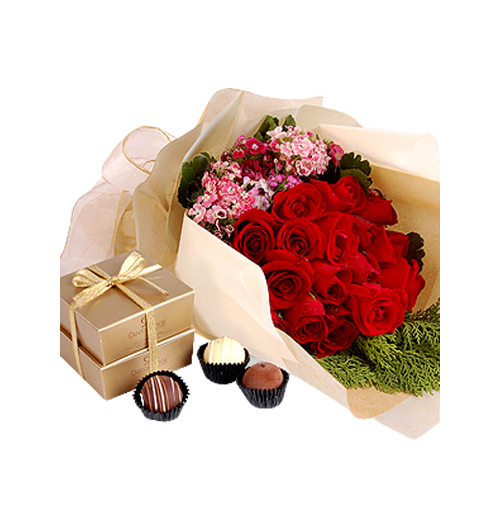 A lovely bouquet of breathtakingly beautiful red r...