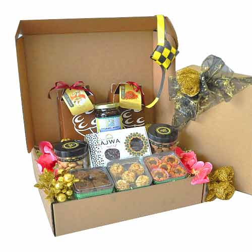 Festive Cookies, Honey, Dates Gift Hamper