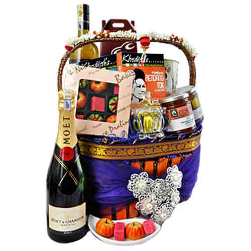 Smart Enchanting Goodness Diwali Gift Hamper