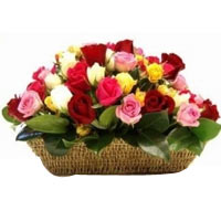 Traditional 100 Roses Basket
