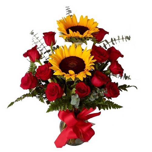 Blooming Rose N Sunflower Bouquet