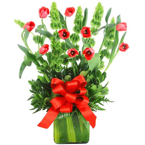 Send with your love to your dear ones, this Holiday Enchantment Flowers Bouquet ...