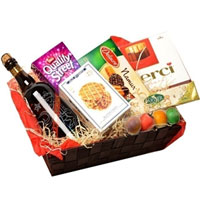 Dreamy Little Luxury Gift Basket with Beer