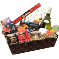 Innovative Luxury Gift Basket with Chablis and delicacies