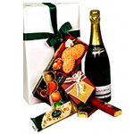 Cute Champagne Package with Goodies Hamper