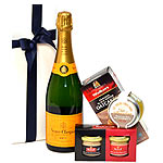 Veuve Cliquot Champagne and Foie Gras Gift Pack