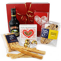 Amazing Executive Suite Gift Hamper with Whiskey