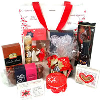 Incredibly Smart Family Time Festive Gift Hamper