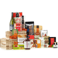 Luscious The Connoisseur Gift Hamper