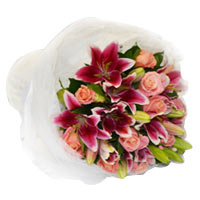 Spectacular Bouquet of Fresh Lilies and Roses