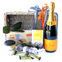 Elegant Wicker Gift Basket