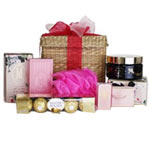 Heavenly Mixed Groonming Gift Hamper