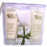 The Aromatherapy Company Deluxe Pamper Bag