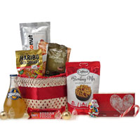 Lovable Grand Feast Assortments Hamper