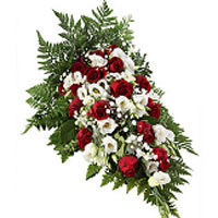 Wreath Red n White