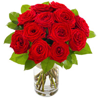 Distinctive Bunch of Red Roses in a Vase