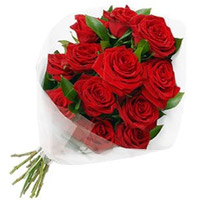 Flowering Round Bouquet of Red Roses