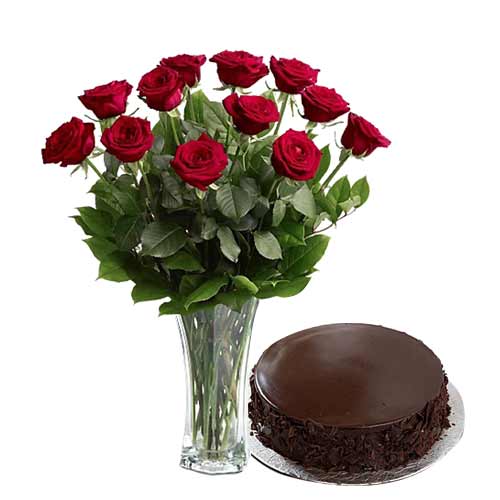 1 dozen red roses in a vase with home made chocola......  to Panabo