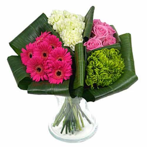 Fabulous Vase Arrangement.<br>- 6pcs Pink Gerbera<br>- 6pcs Pink Roses<br>- Lime...