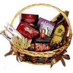 Order this Amazing hamper for your loved ones to f...