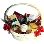 Pleasurable Hamper of Goodies