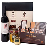 Attractive Gourmet Indulgence Gift Box for X-Mas
