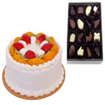 Heart Winning Tiramisu Cake with Chocolate Box