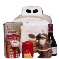 Dazzling Enthralling Moments with Wine N Goodies Gift Box