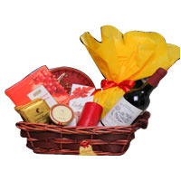 Handsome Delicate Pleasure Gift Hamper