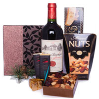 Balanced Wine and Sweet Gourmet Gift Set