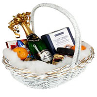 Concentrated Gift Basket of Wine and Mixed Items <br><br><br>