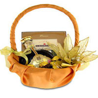 Classic Cognac and Chocolate Complemented Gift Basket<br><br>