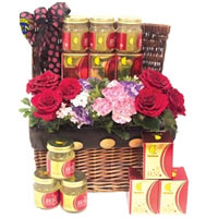 This Gift Baskets Contains of <br> 6 Bottles New M...
