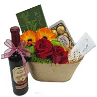 This Gift Baskets Contains of <br>-SKYLAKE NATUAL ...