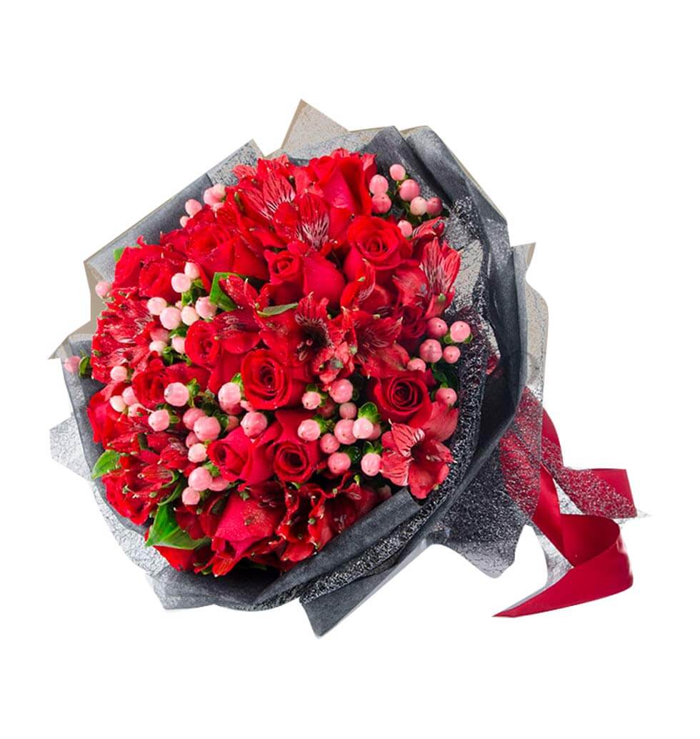 Classy Presentation Of Red Roses