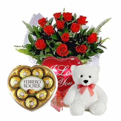 Adorable Combo Gift Pack on the Occasion of Valentines Day