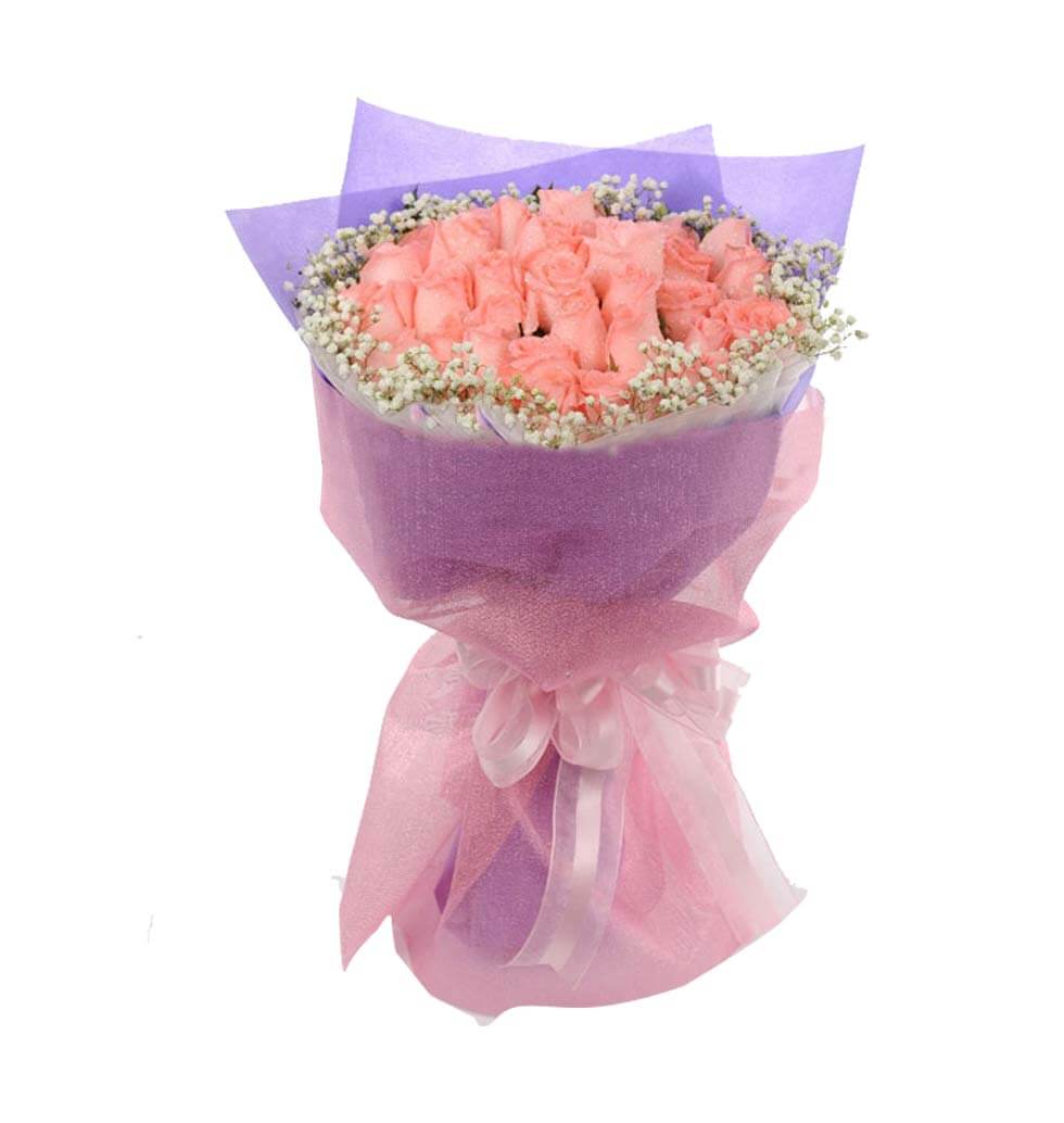 Eye Catching Pink Roses Arrangement