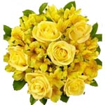 Festive Yellow Roses and Solar Alstromerije