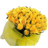 Breathtaking Bouquet of 48 Roses in Yellow for New Year
