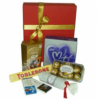 The chocoholic - chocolate gift hamper