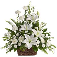White seasonal flowers arrangement