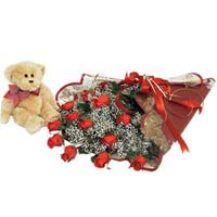 Bouquet 12 of Red Roses with teddybear